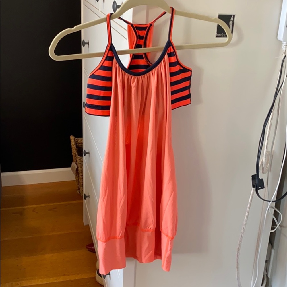 Lululemon tank top!!